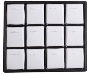 Tray with White Pads for 12 Pendant 250071