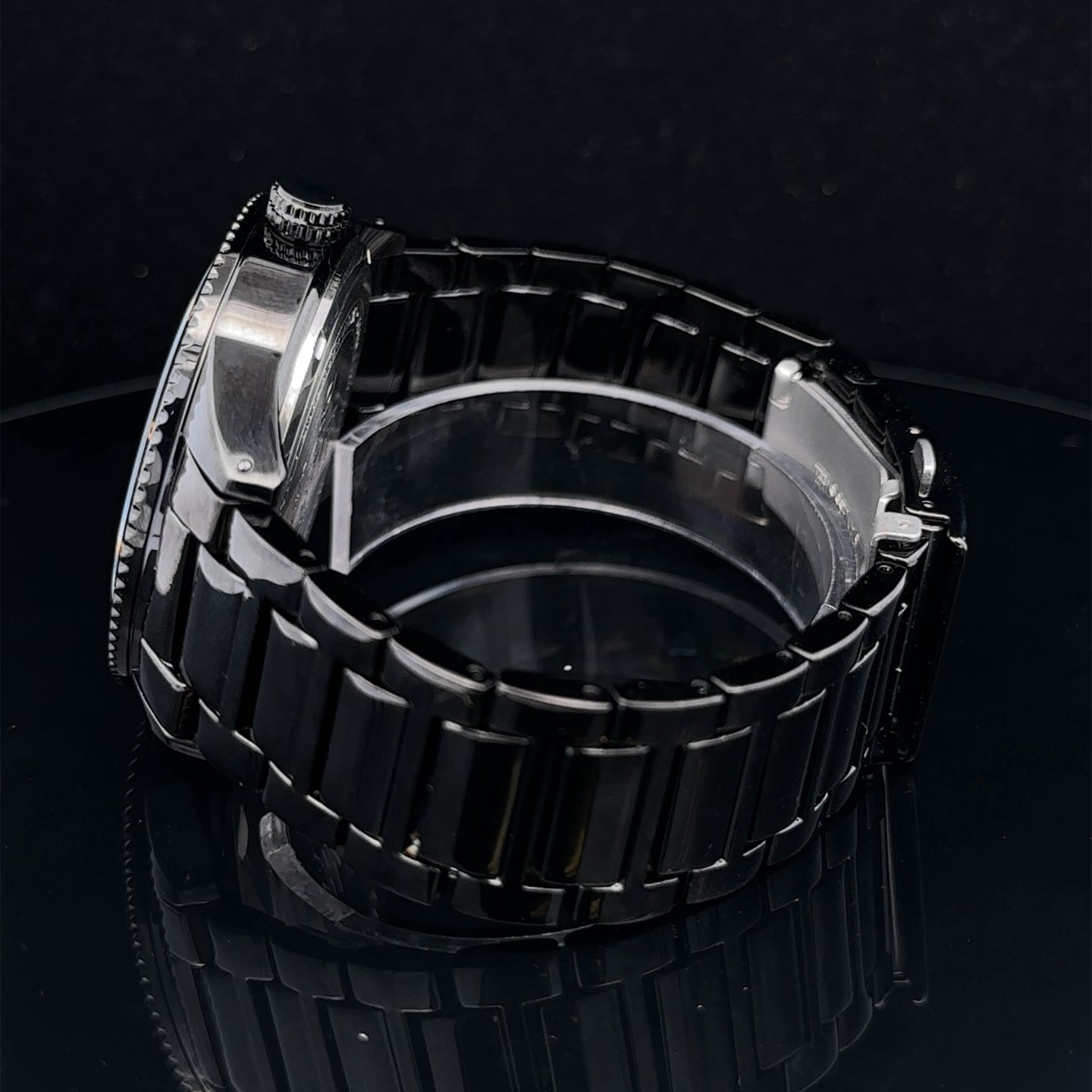 PENUMBRA METAL BACK STAINLESS ICED OUT MENS WATCH I 551703