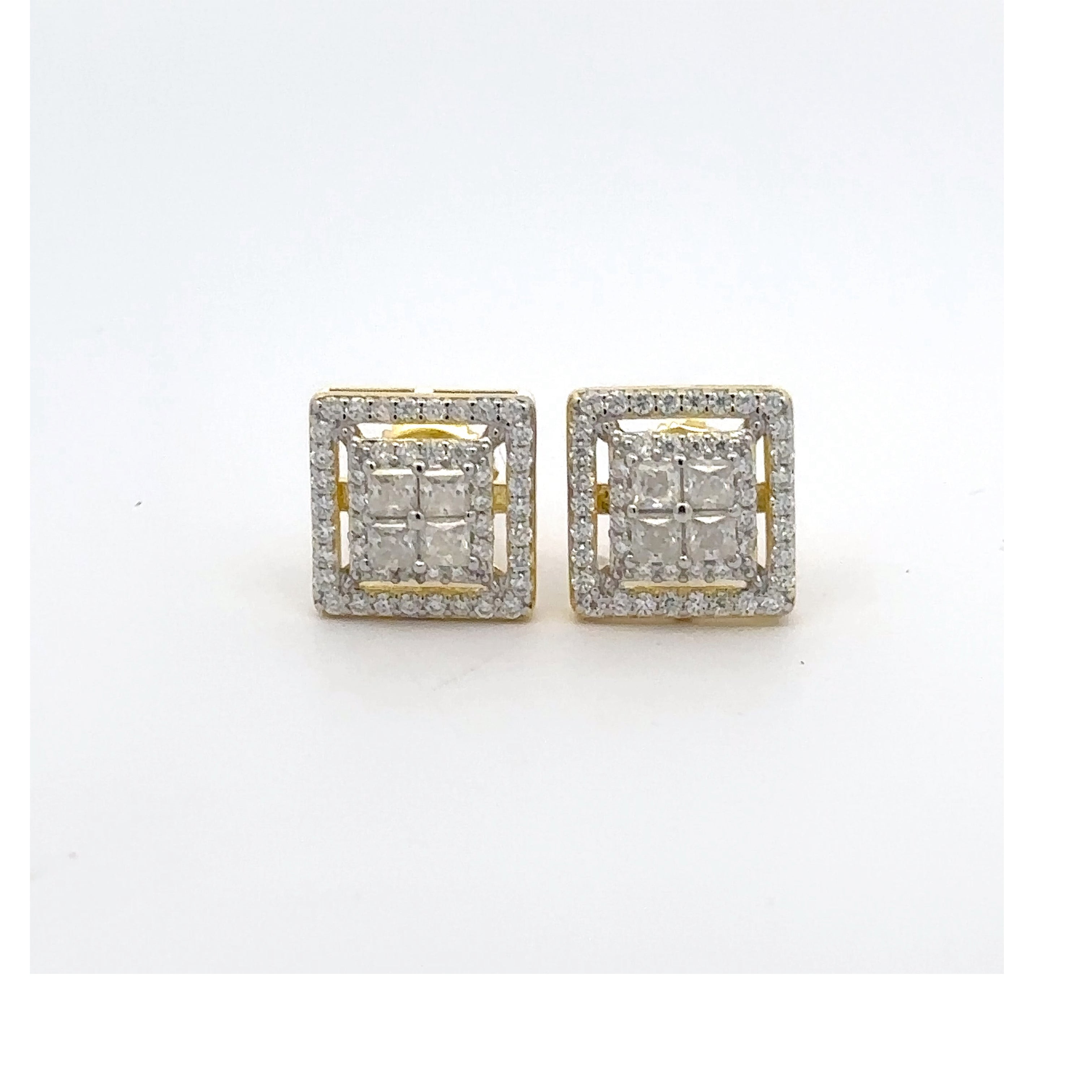 HARMONIOUS 0.82 CTW 925 GOLD MOISSANITE ICED OUT EARRING | 994992