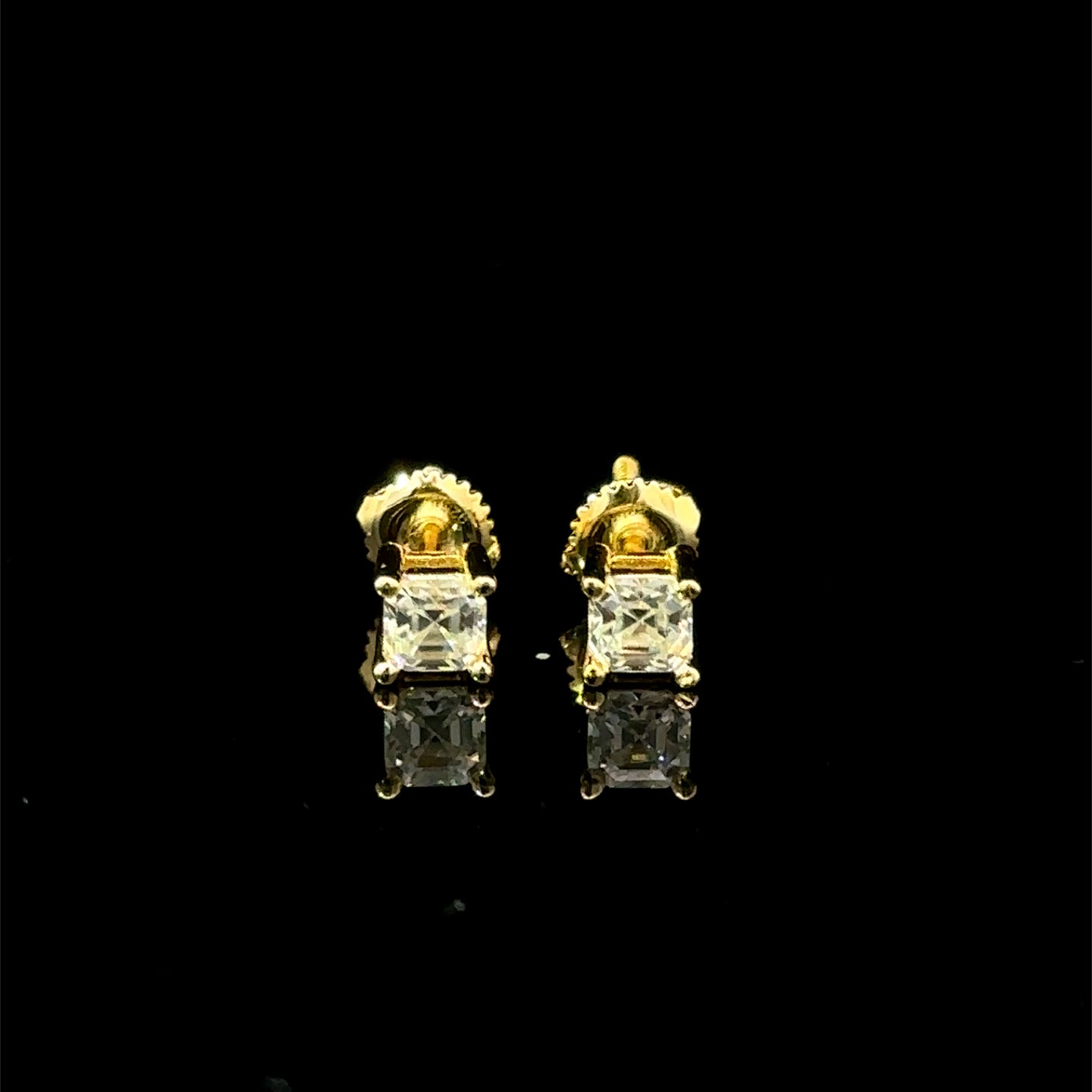998112 | 925 Moissanite 0.50CTW Gold Earrings