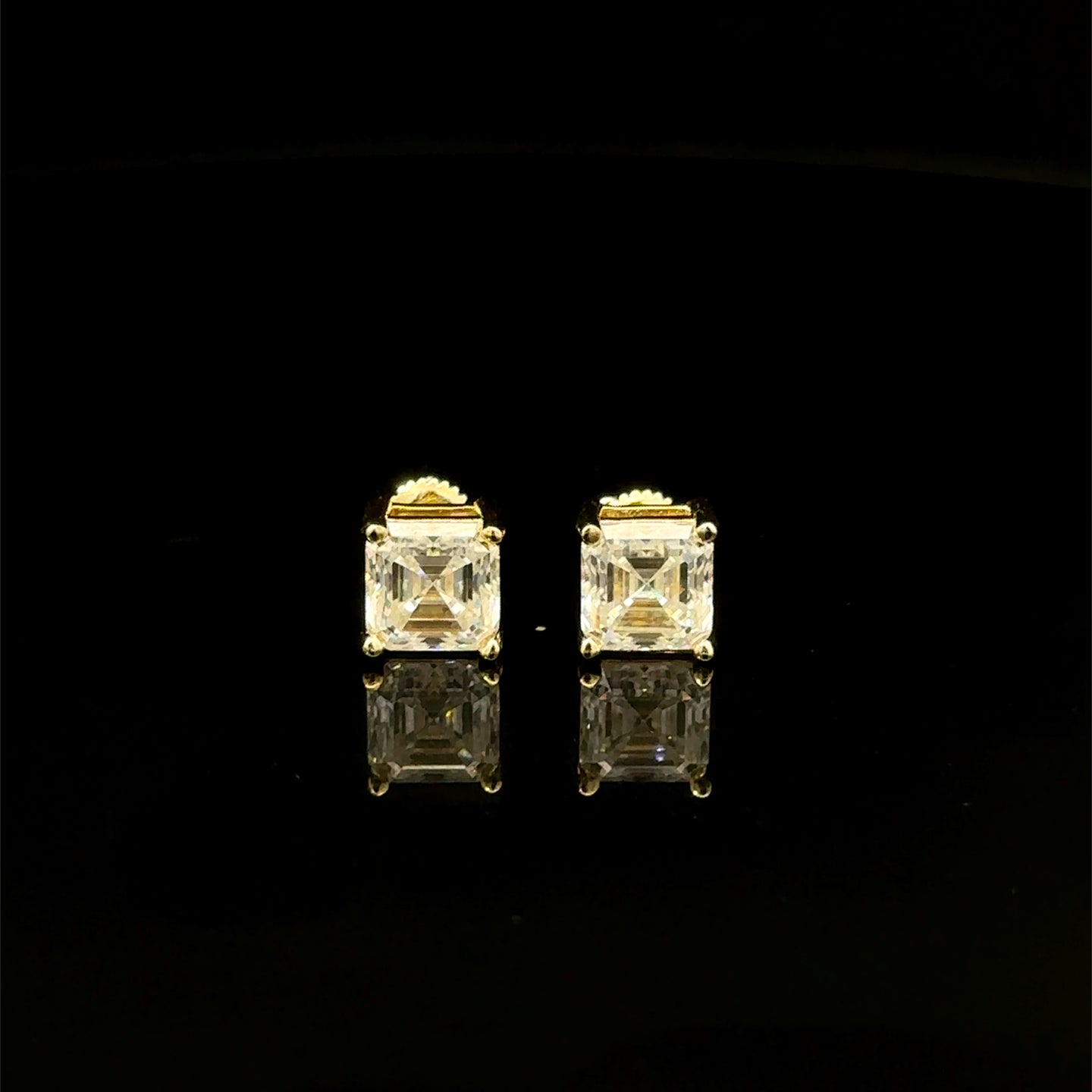 998142 | 925 Moissanite 3CTW Gold Earrings