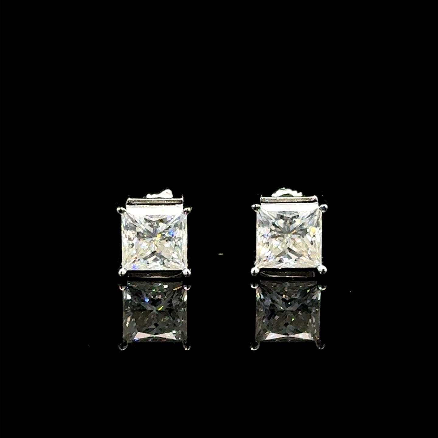 998221 | 925 Moissanite 3CTW Rhodium Earrings