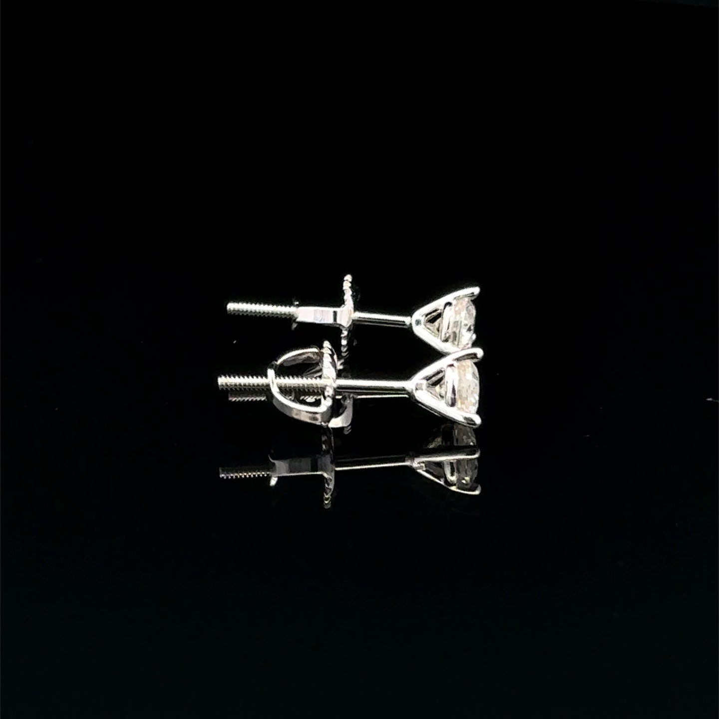 998261 | 925 Moissanite 0.50CTW Rhodium 3-Prong Earrings