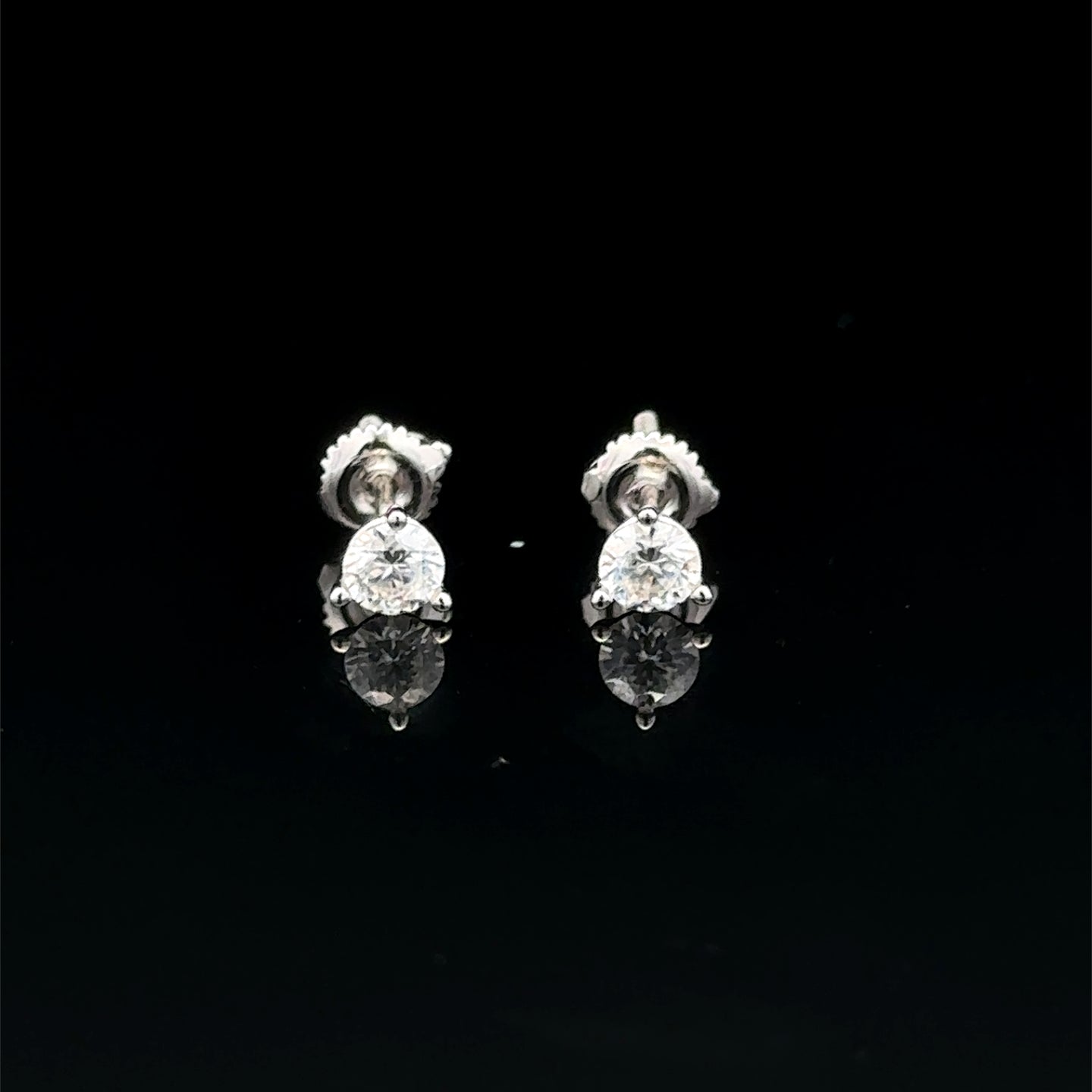 998261 | 925 Moissanite 0.50CTW Rhodium 3-Prong Earrings