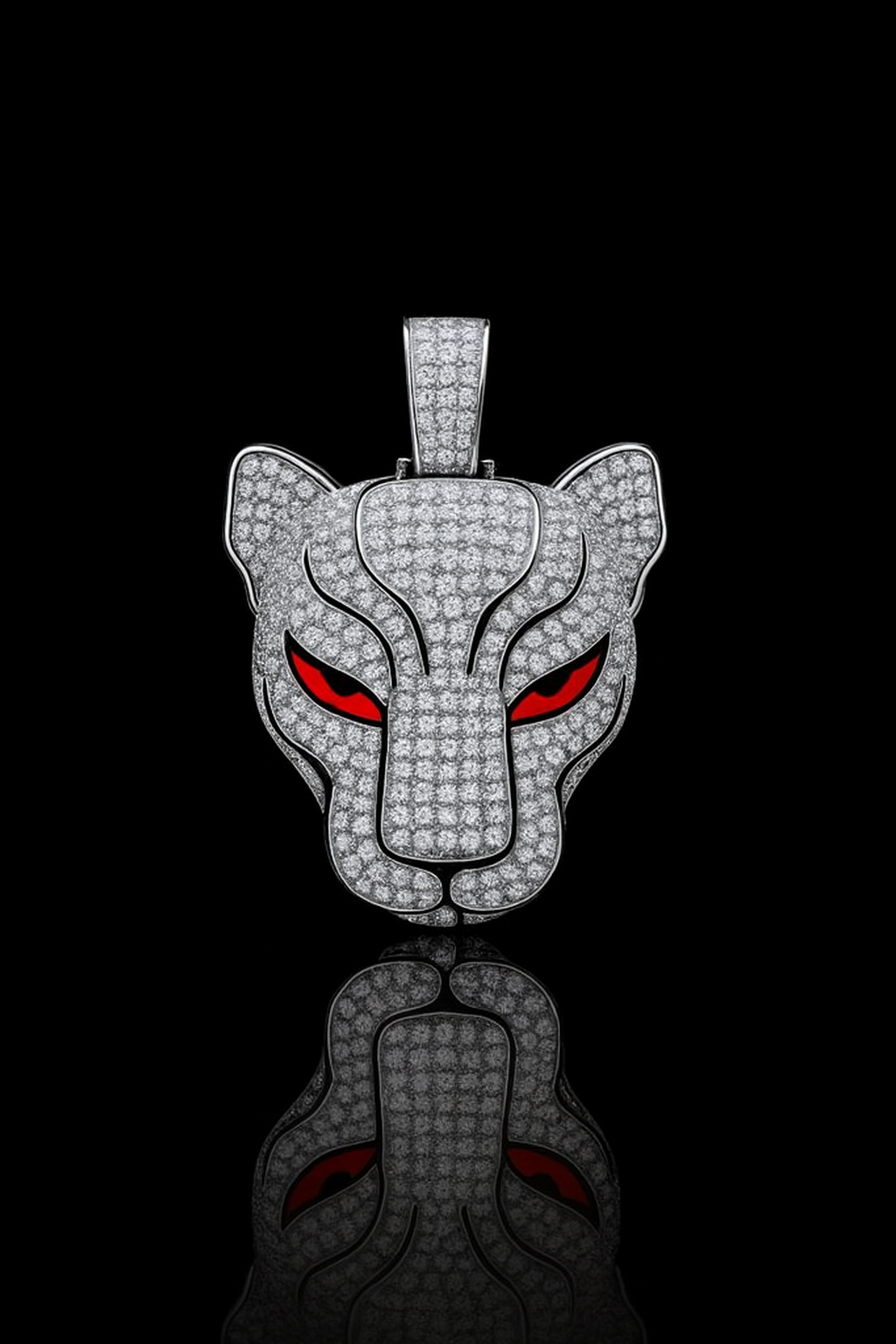 9215981 | Silver Gato Pendant Silver