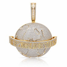 915242 | Brass Gold Plated Pendant