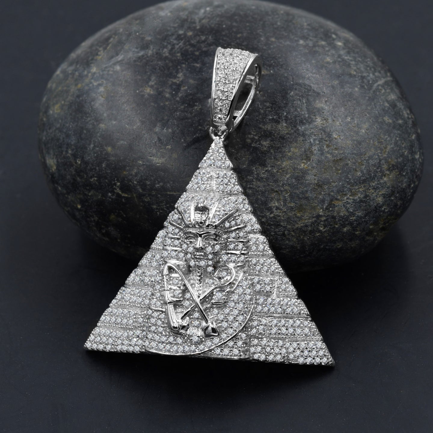 RHETORICAL PENDANT | 9212121