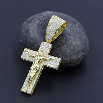 WISPY CROSS PENDANT | 9211782