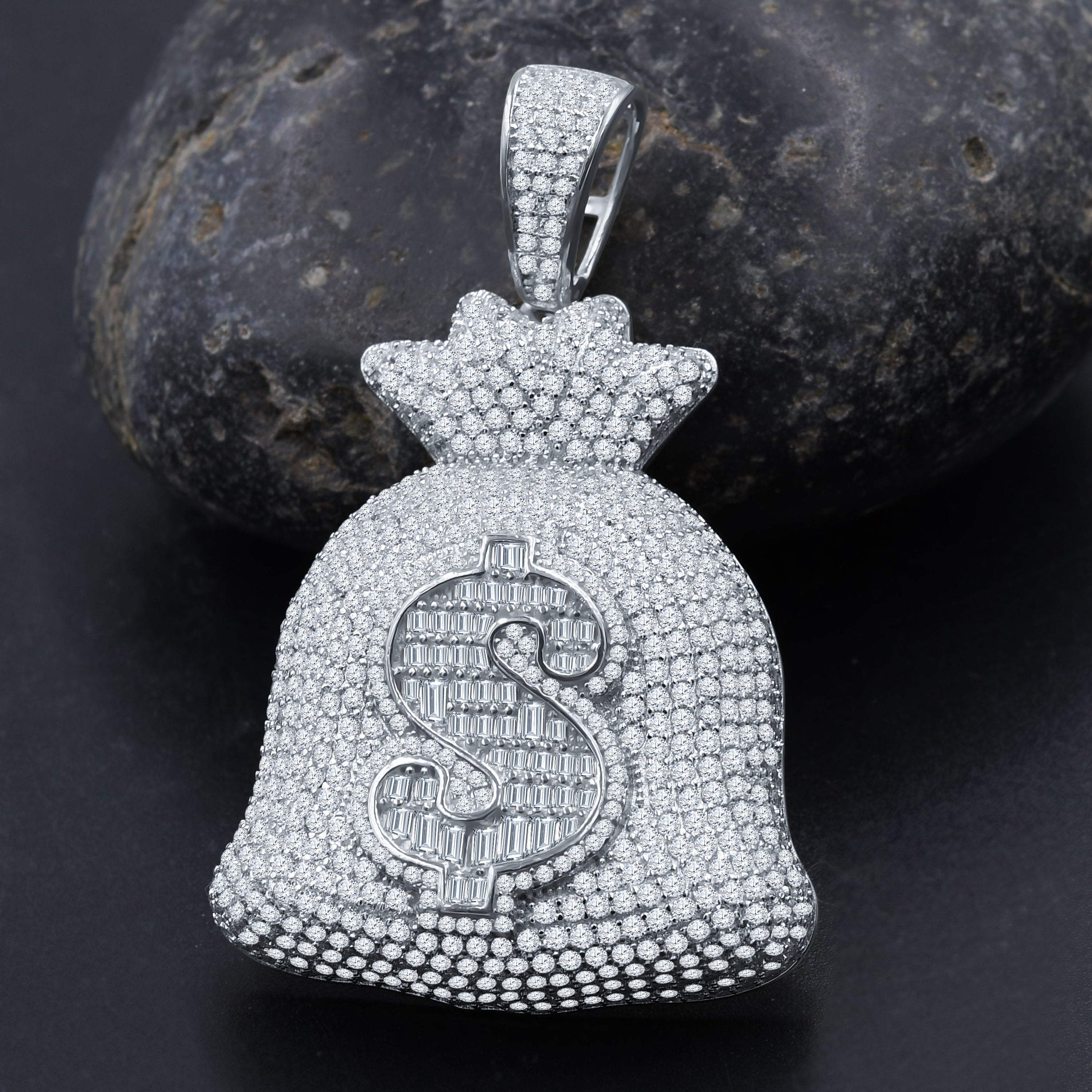 GLITZY SILVER Pendant | 9213891