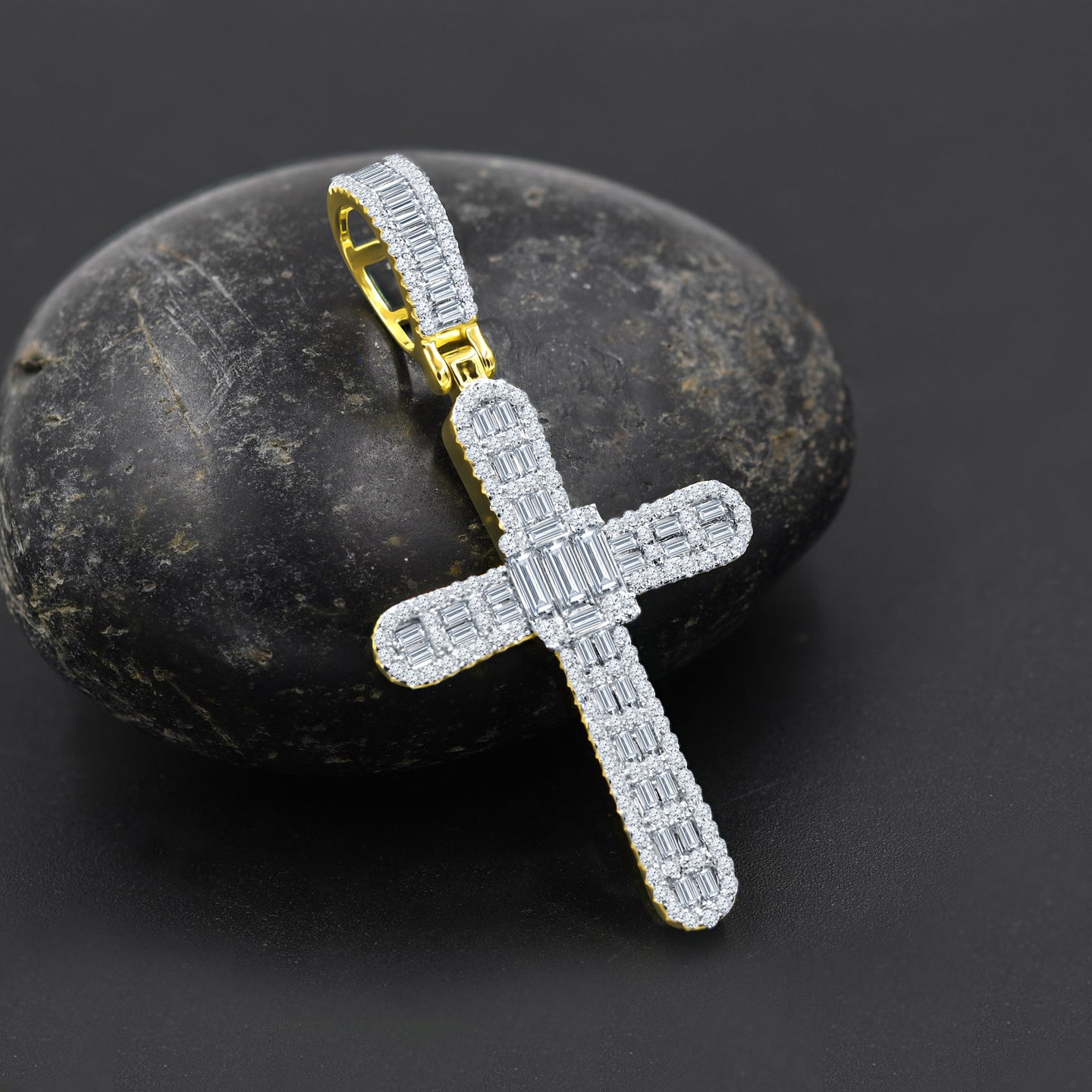 DEUS STERLING SILVER PENDANT  |  9218491