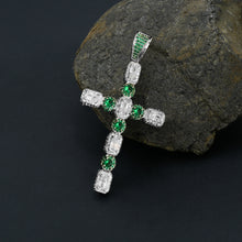 IMPULSE Cross Pendant | 9129634