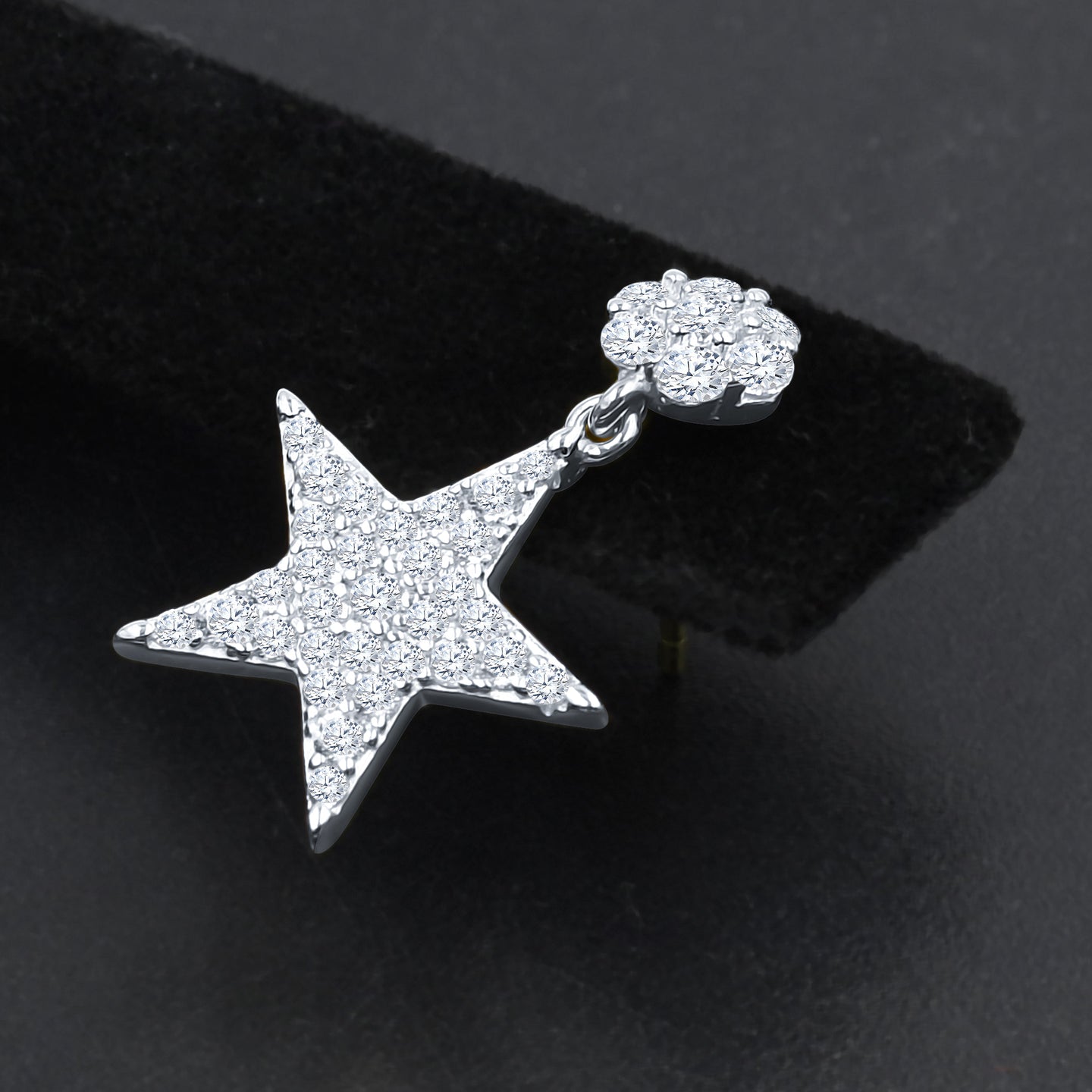 DAZZLING SILVER EARRINGS | 9214291