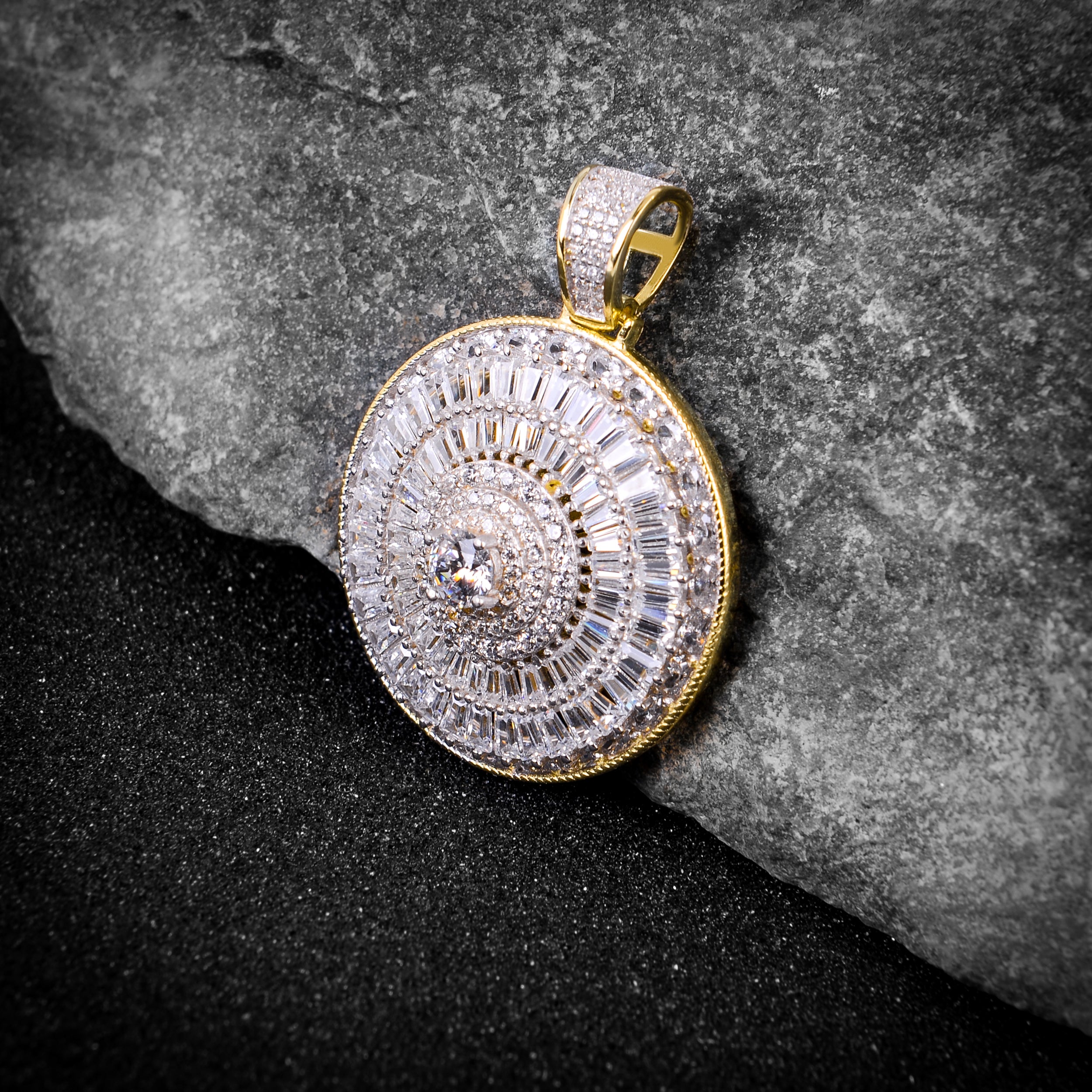 Spinner Silver Pendant with CZ Stone-929992