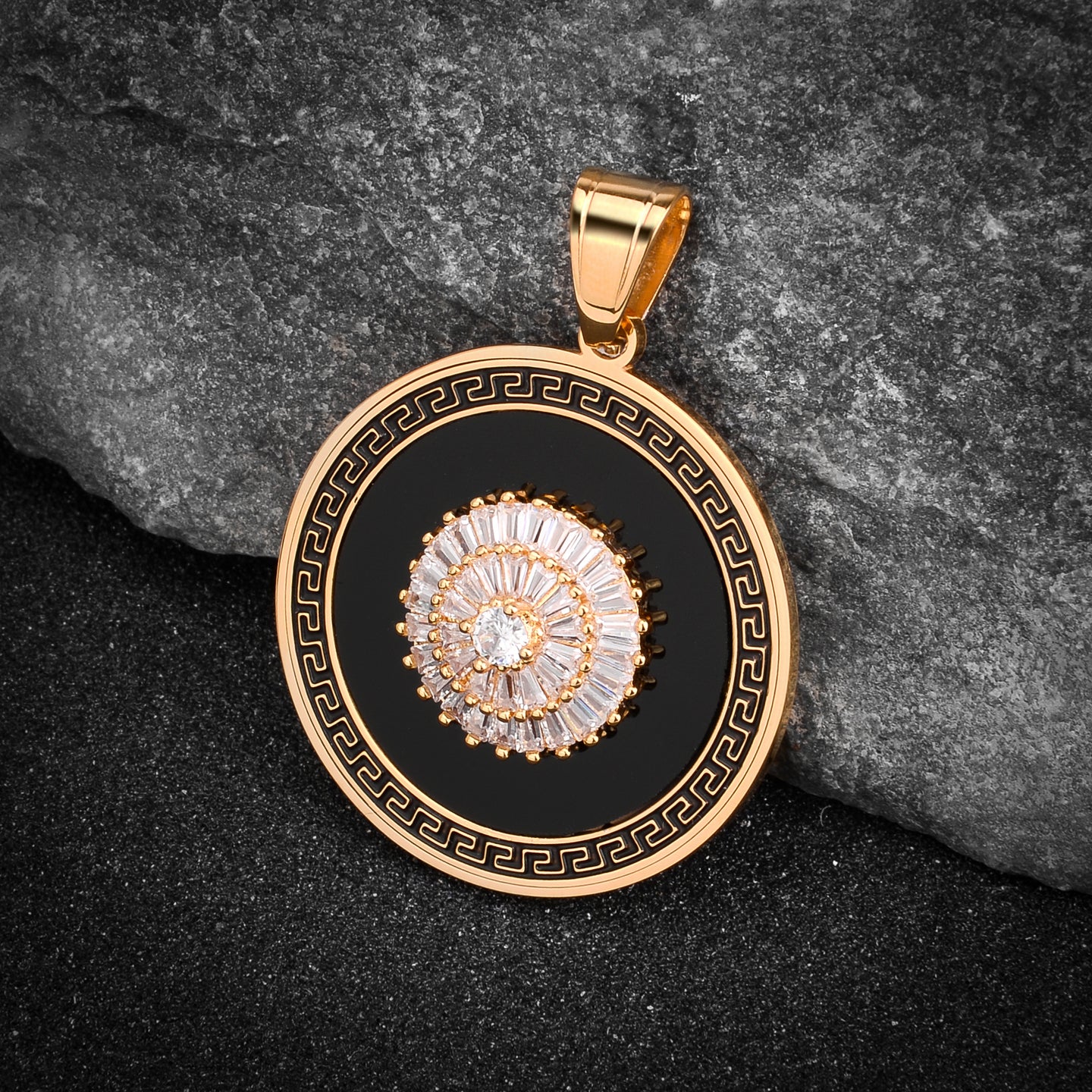 LUMINATE Steel Pendant | 938622