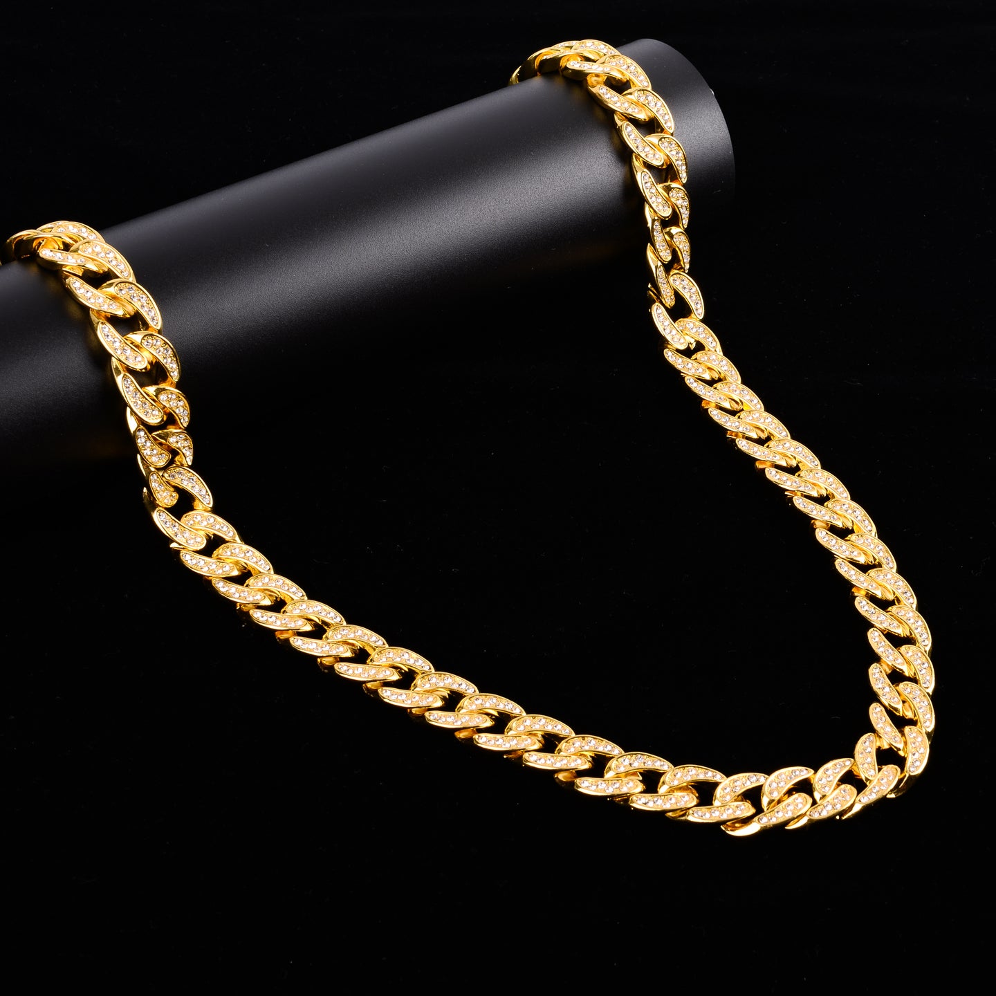 CREW BM 18 MM Cuban Chain  | 970552