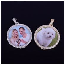 THOUGHTFUL2 Photo Medallion Bundle